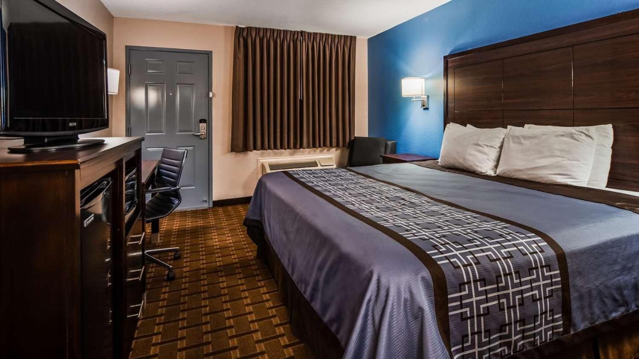Surestay Hotel By Best Western Terrell Exterior photo