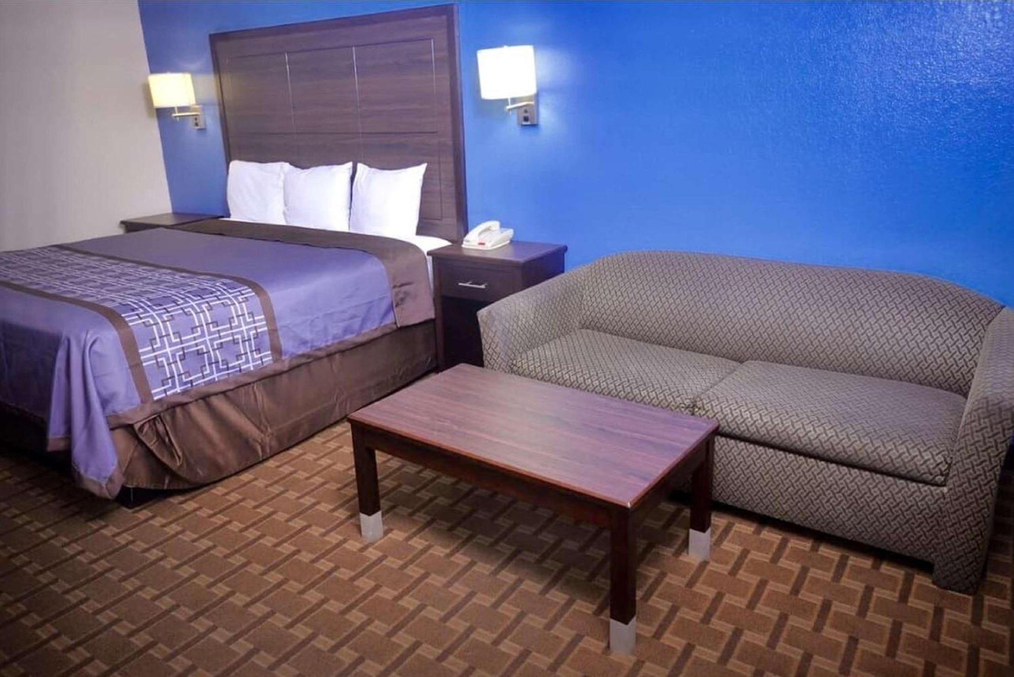 Surestay Hotel By Best Western Terrell Exterior photo