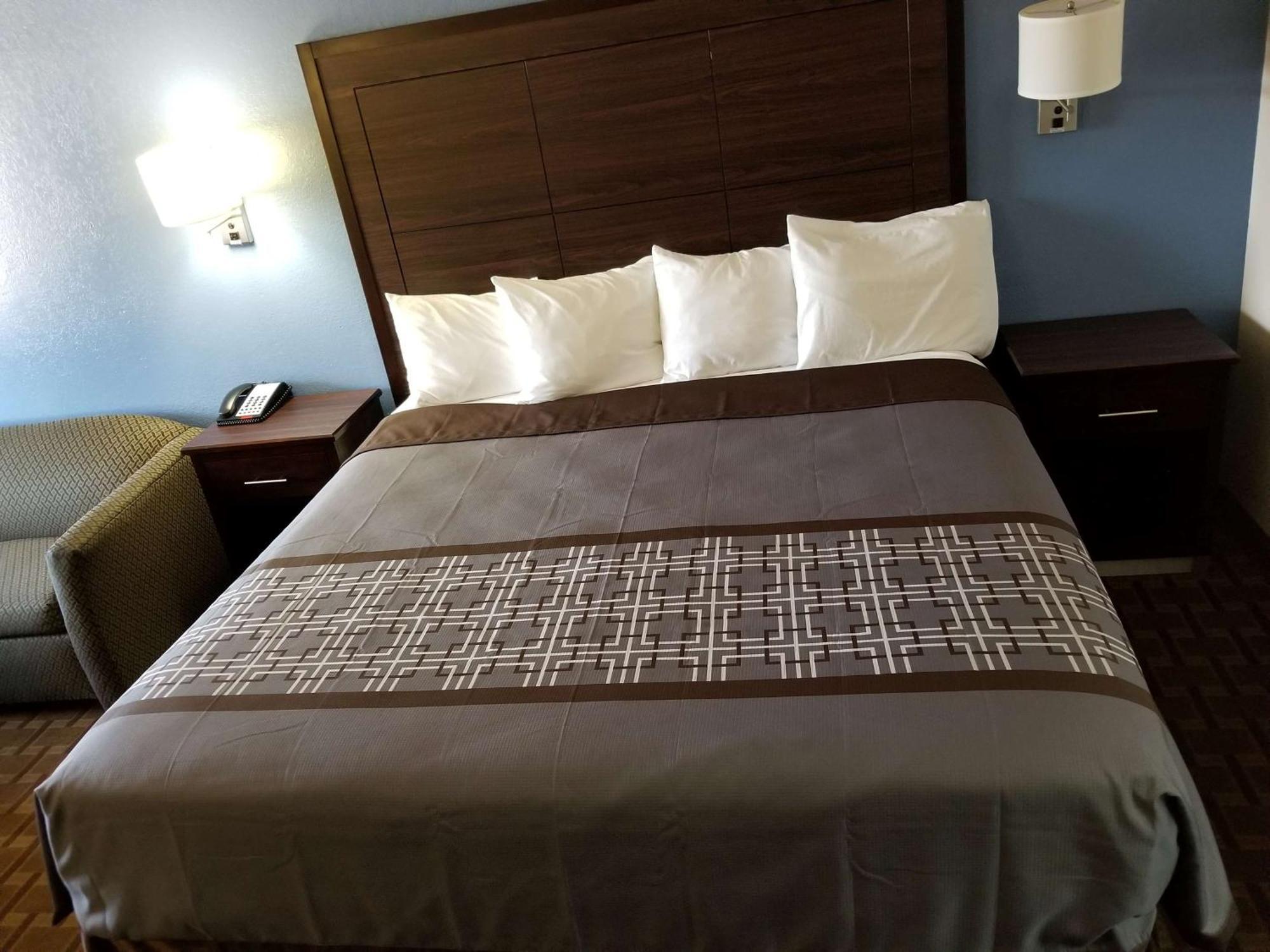 Surestay Hotel By Best Western Terrell Exterior photo