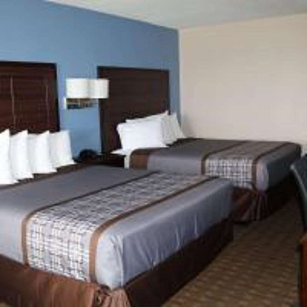 Surestay Hotel By Best Western Terrell Room photo